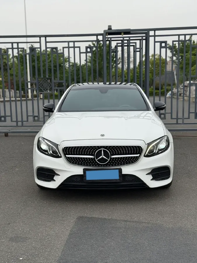 2019 Mercedes-Benz E Class 1.5T 184HP L4 9AT,autocango,china used car exporter,china ev exporter,chinese used car exporter,chinese used ev exporter