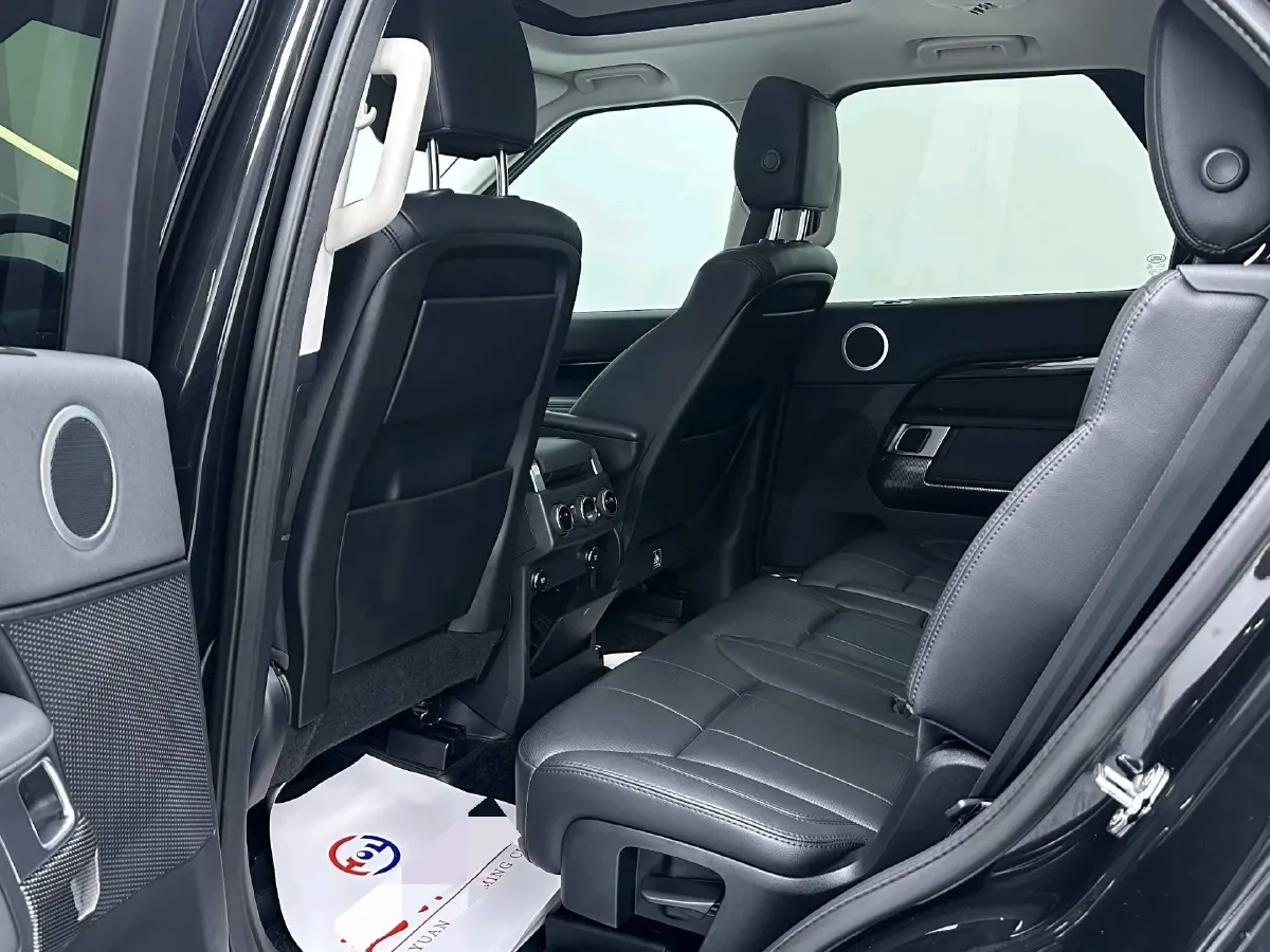 2020 Land Rover Discovery 3.0T 340HP V6 8AT,autocango,china used car exporter,china ev exporter,chinese used car exporter,chinese used ev exporter