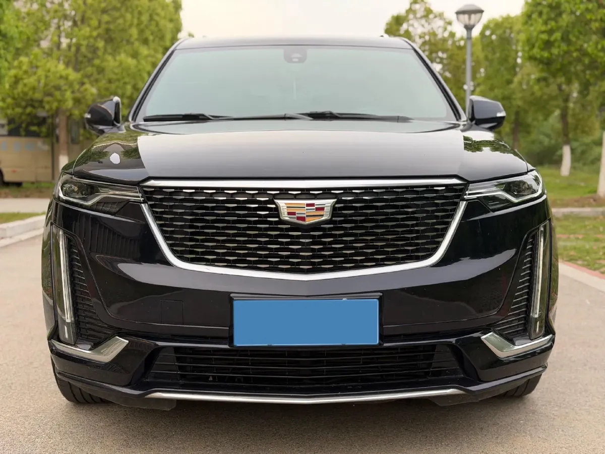 2022 Cadillac XT6 2.0T 237HP L4 9AT,autocango,china used car exporter,china ev exporter,chinese used car exporter,chinese used ev exporter