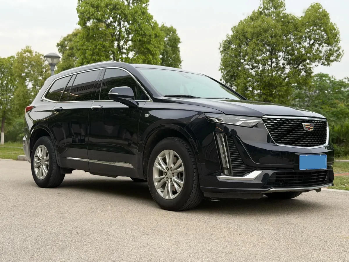 2022 Cadillac XT6 2.0T 237HP L4 9AT,autocango,china used car exporter,china ev exporter,chinese used car exporter,chinese used ev exporter
