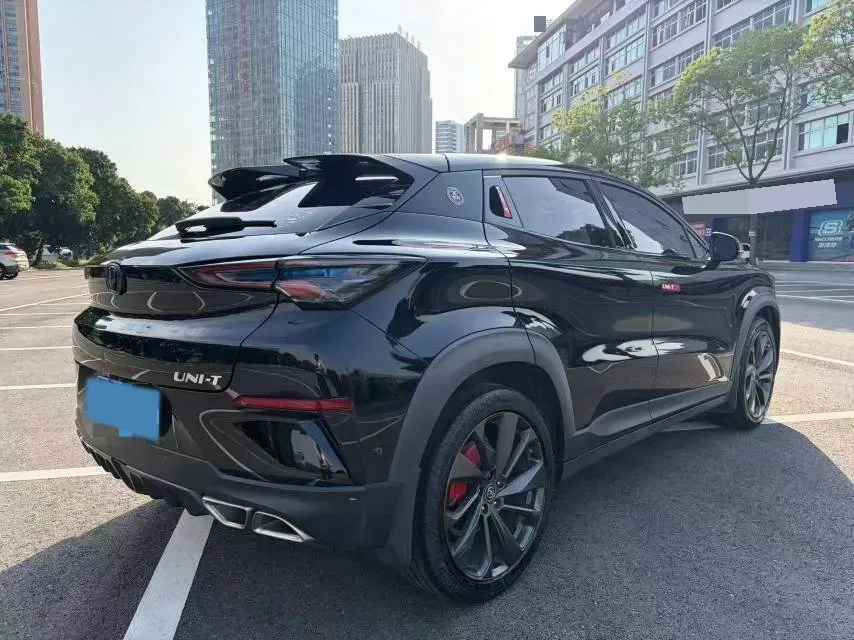 2020 ChangAn UNI-T 1.5T 180HP L4 7DCT,autocango,china used car exporter,china ev exporter,chinese used car exporter,chinese used ev exporter