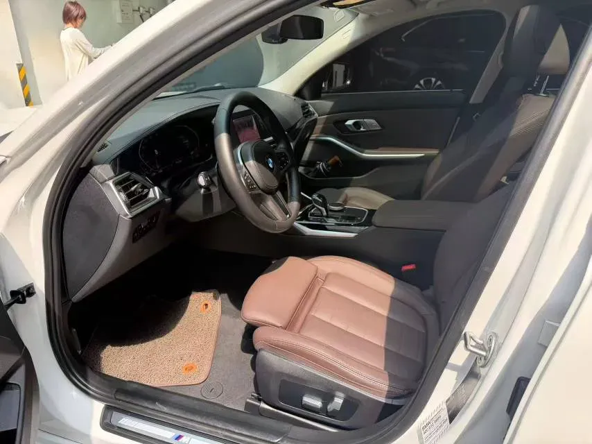 2021 BMW 3 Series 2.0T 156HP L4 8AT,autocango,china used car exporter,china ev exporter,chinese used car exporter,chinese used ev exporter