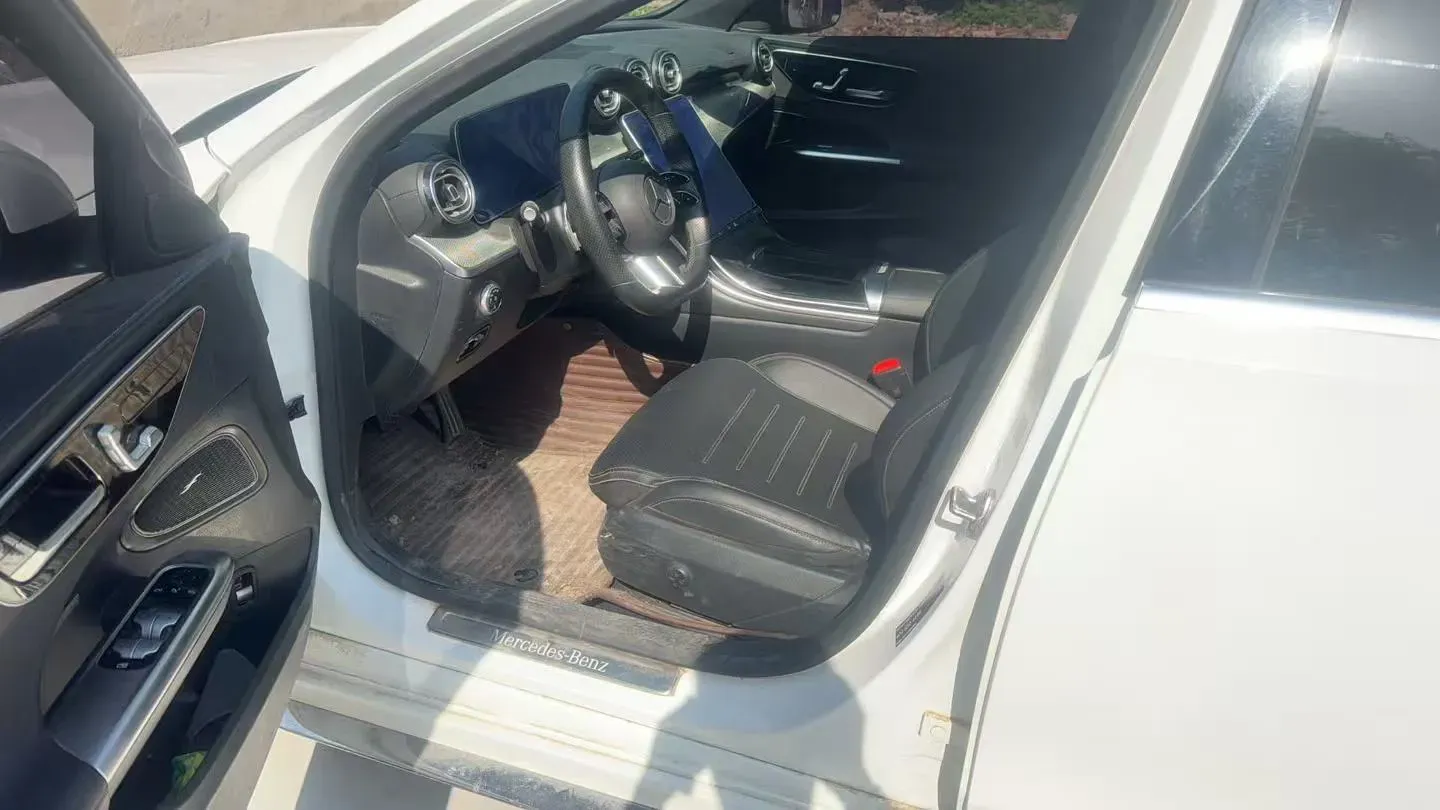 2023 Mercedes-Benz C Class 1.5T 204HP L4 9AT,autocango,china used car exporter,china ev exporter,chinese used car exporter,chinese used ev exporter