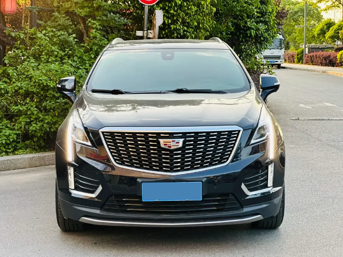 2021 Cadillac XT5 2.0T 237HP L4 9AT,autocango,china used car exporter,china ev exporter,chinese used car exporter,chinese used ev exporter