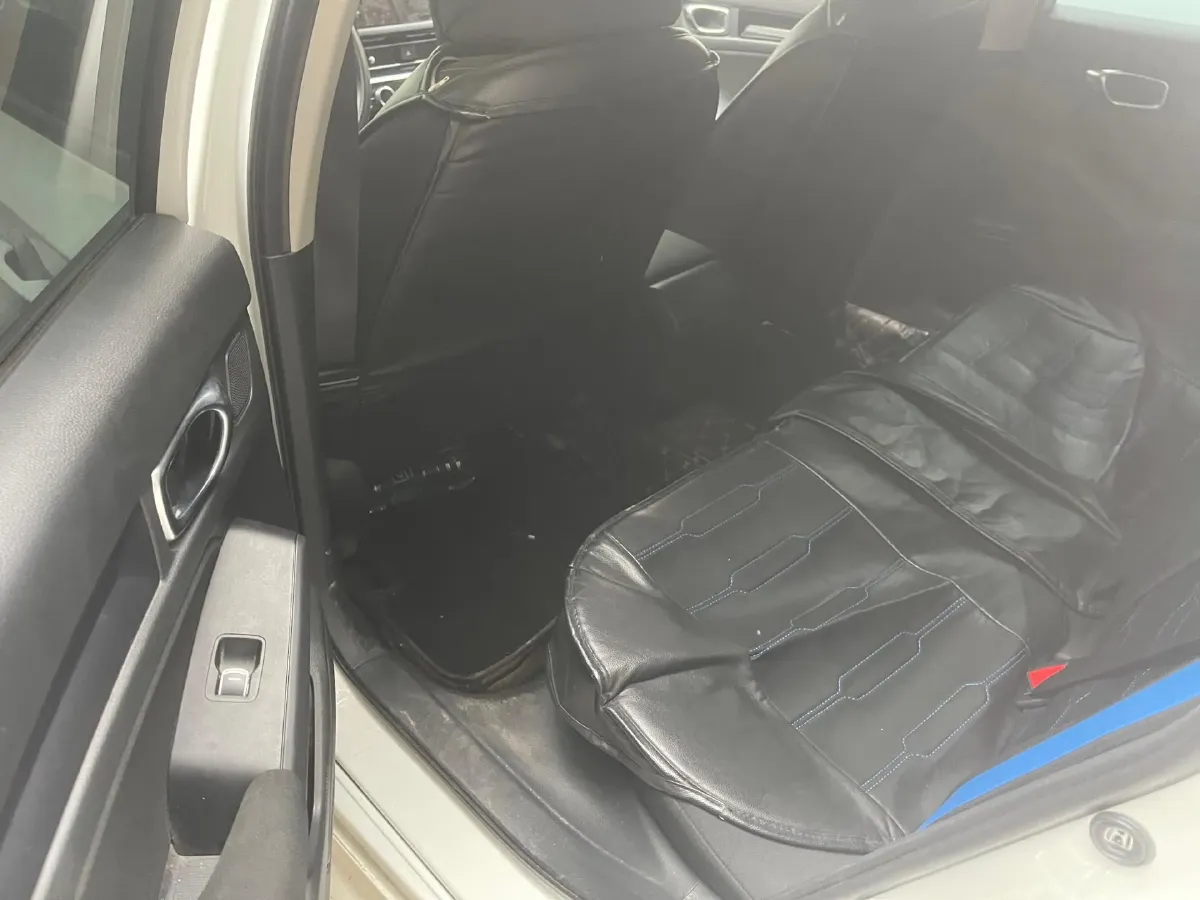 2023 Honda Civic 1.5T 182HP L4 CVT,autocango,china used car exporter,china ev exporter,chinese used car exporter,chinese used ev exporter