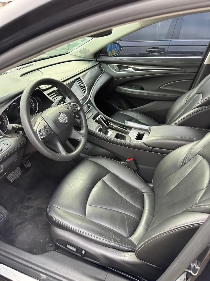 2020 Buick Larcosse 2.0T 237HP L4 9AT,autocango,china used car exporter,china ev exporter,chinese used car exporter,chinese used ev exporter