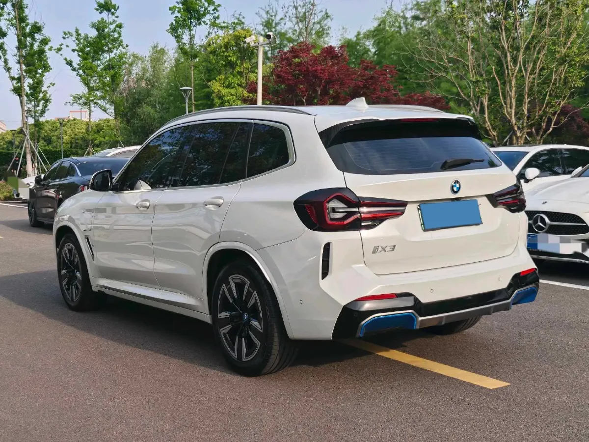 2022 BMW iX3 BEV 80KWH,autocango,china used car exporter,china ev exporter,chinese used car exporter,chinese used ev exporter