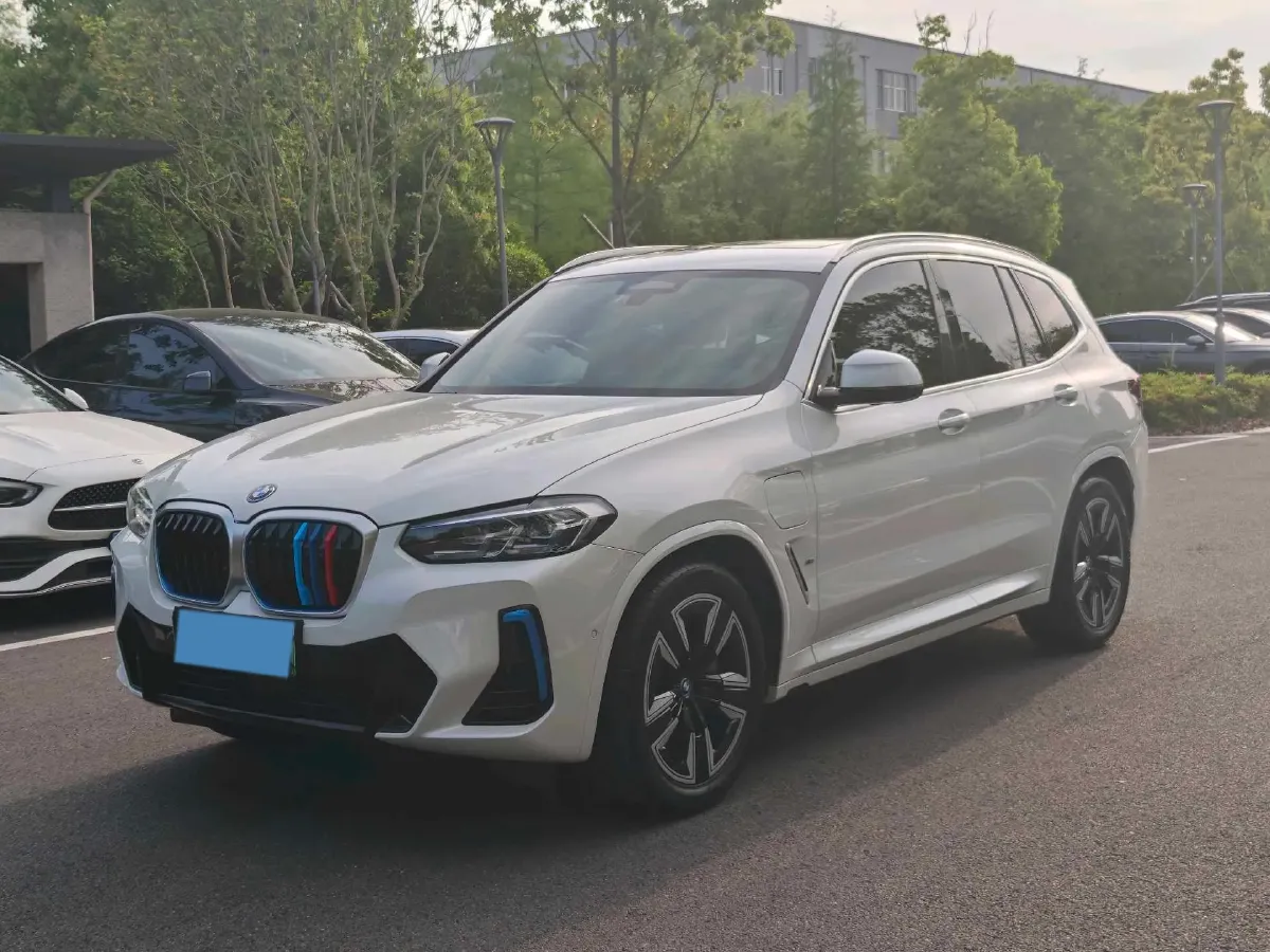 2022 BMW iX3 BEV 80KWH,autocango,china used car exporter,china ev exporter,chinese used car exporter,chinese used ev exporter
