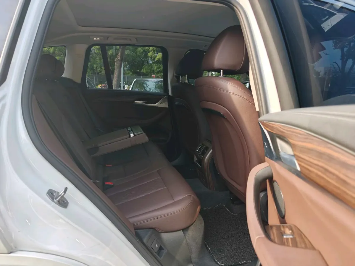 2022 BMW iX3 BEV 80KWH,autocango,china used car exporter,china ev exporter,chinese used car exporter,chinese used ev exporter