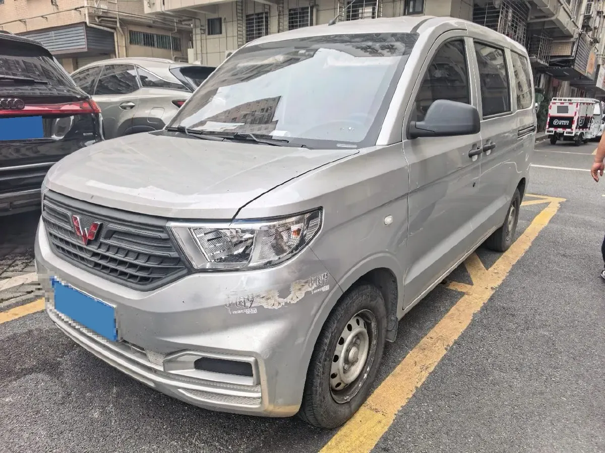 2022 JinBei Little Sea Lion X30 1.5L 102HP L4 5MT,autocango,china used car exporter,china ev exporter,chinese used car exporter,chinese used ev exporter