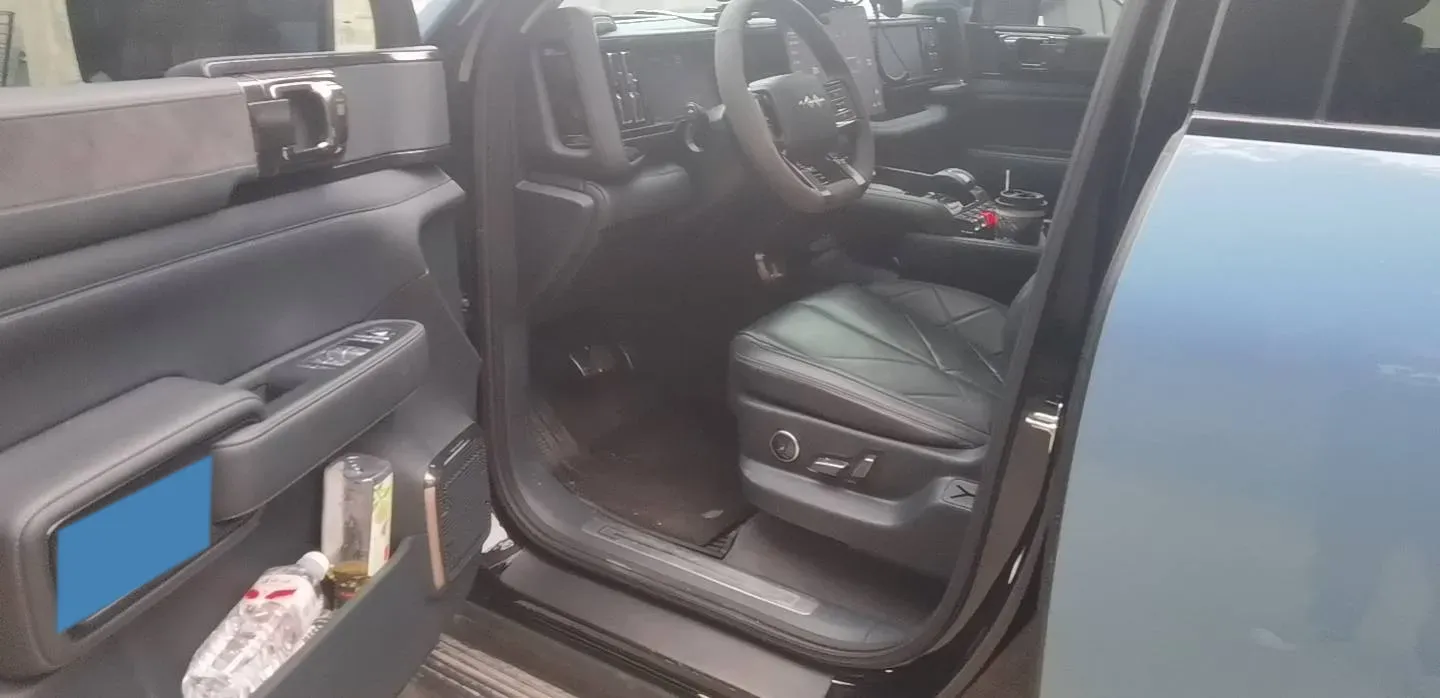 2023 FangChengBao Bao 5 1.5T 194HP L4 E-CVT PHEV 31.8KWH,autocango,china used car exporter,china ev exporter,chinese used car exporter,chinese used ev exporter