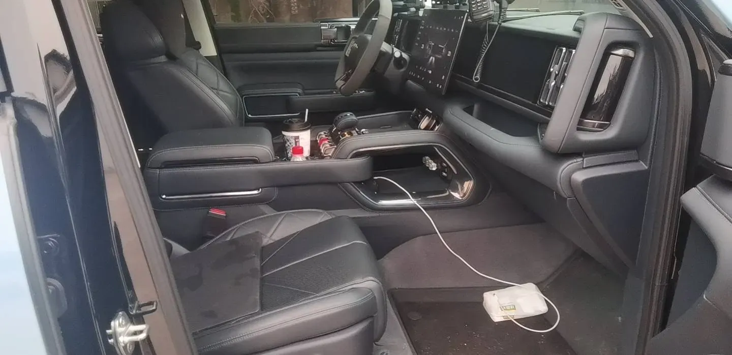 2023 FangChengBao Bao 5 1.5T 194HP L4 E-CVT PHEV 31.8KWH,autocango,china used car exporter,china ev exporter,chinese used car exporter,chinese used ev exporter