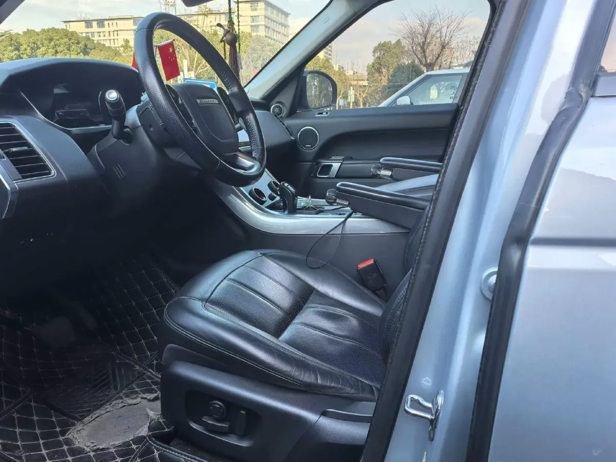 2021 Land Rover Range Rover Sport 2.0T 300HP L4 8AT PHEV 13.1KWH,autocango,china used car exporter,china ev exporter,chinese used car exporter,chinese used ev exporter