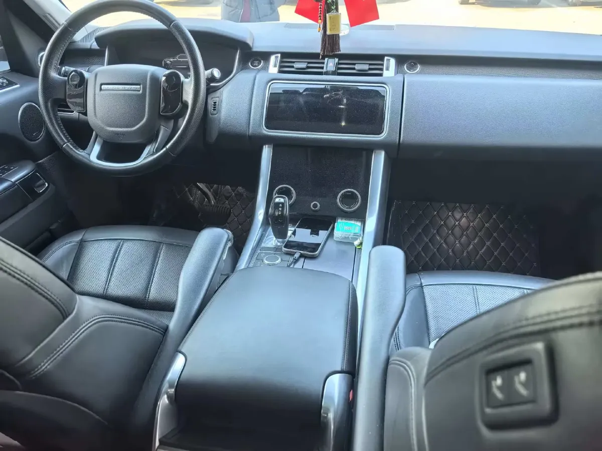 2021 Land Rover Range Rover Sport 2.0T 300HP L4 8AT PHEV 13.1KWH,autocango,china used car exporter,china ev exporter,chinese used car exporter,chinese used ev exporter