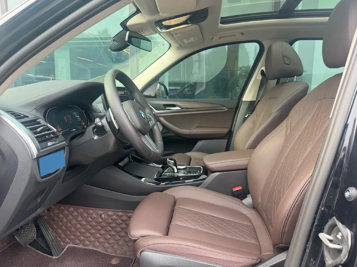 2023 BMW X3 2.0T 245HP L4 8AT,autocango,china used car exporter,china ev exporter,chinese used car exporter,chinese used ev exporter