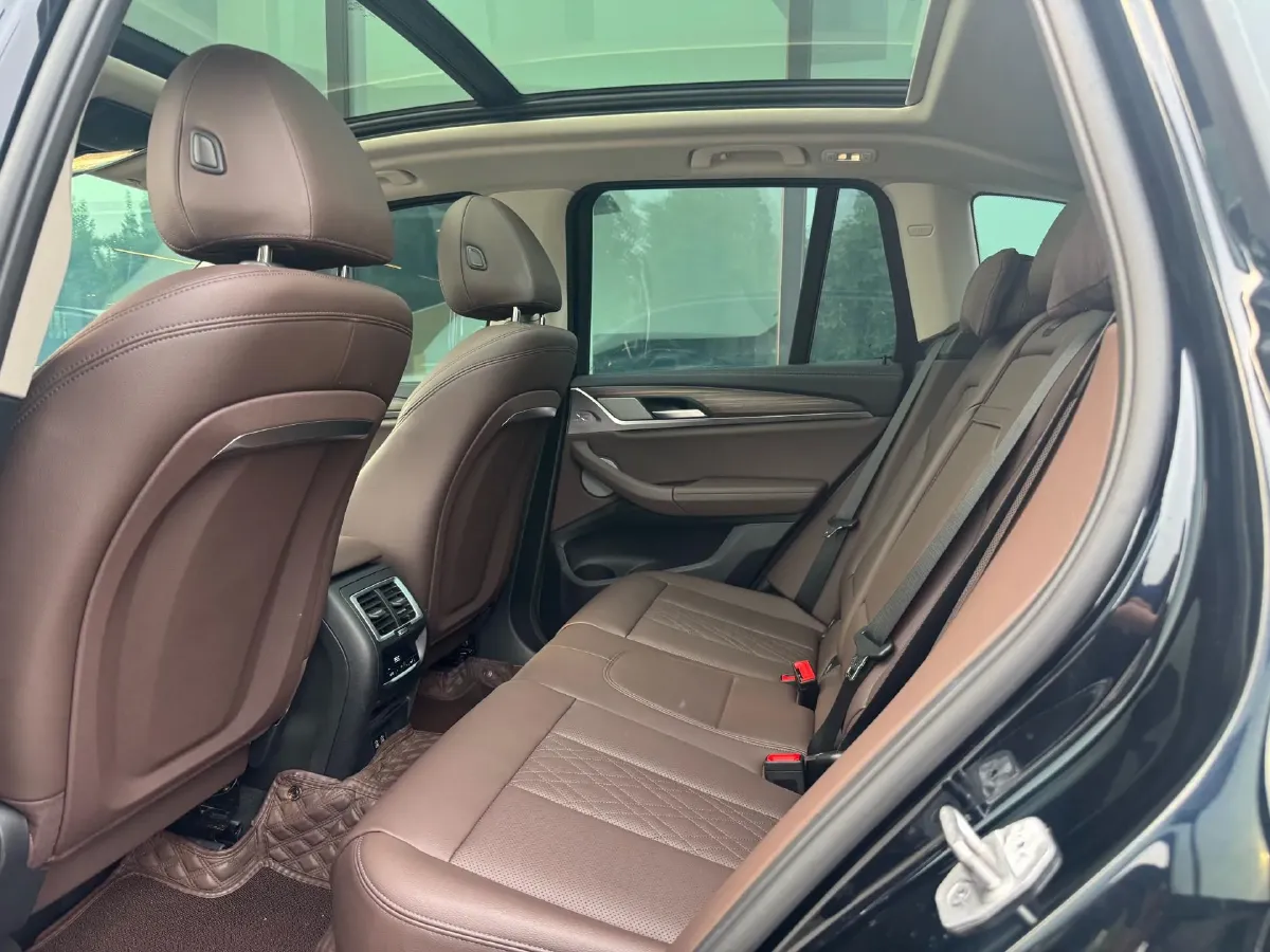 2023 BMW X3 2.0T 245HP L4 8AT,autocango,china used car exporter,china ev exporter,chinese used car exporter,chinese used ev exporter