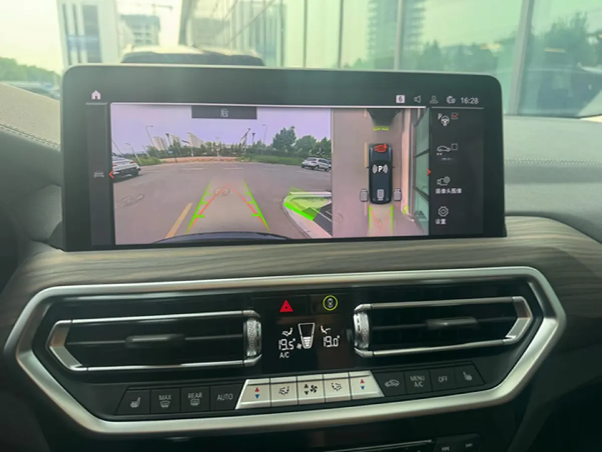 2023 BMW X3 2.0T 245HP L4 8AT,autocango,china used car exporter,china ev exporter,chinese used car exporter,chinese used ev exporter