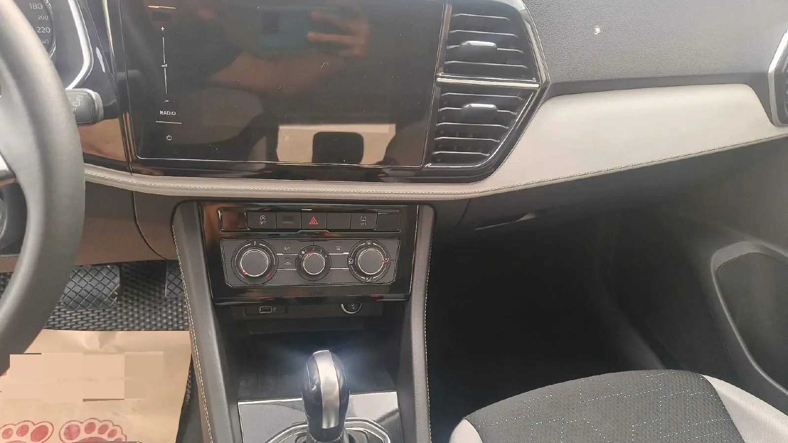 2023 Jetta VS7 1.4T 150HP L4 6AT,autocango,china used car exporter,china ev exporter,chinese used car exporter,chinese used ev exporter