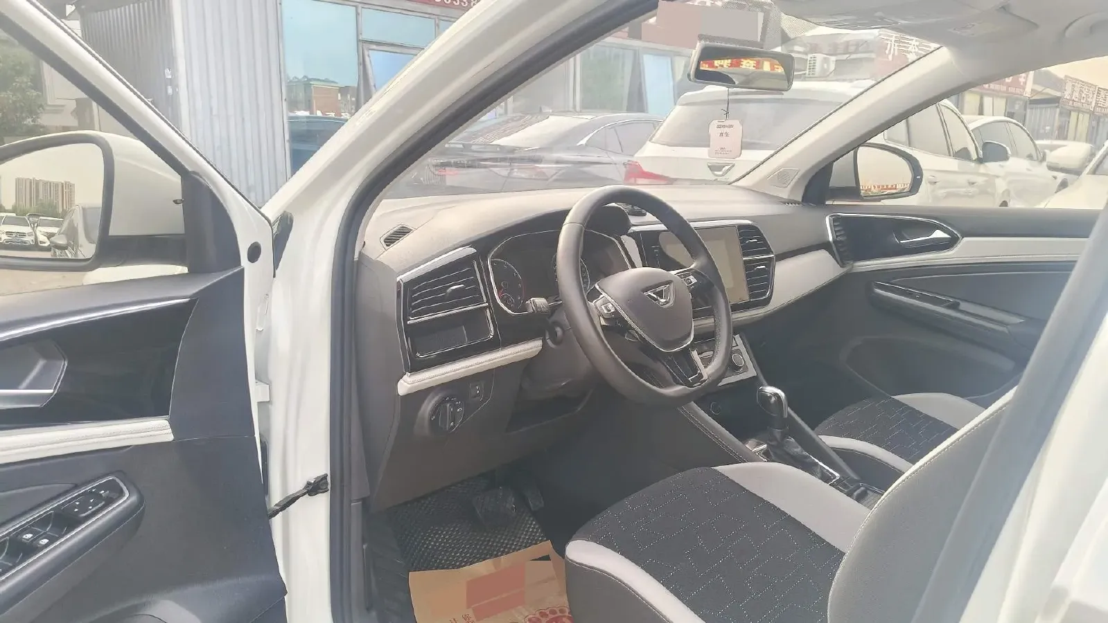 2023 Jetta VS7 1.4T 150HP L4 6AT,autocango,china used car exporter,china ev exporter,chinese used car exporter,chinese used ev exporter