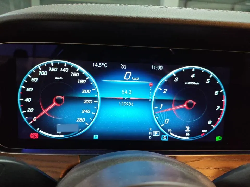 2021 Mercedes-Benz E Class 2.0T 258HP L4 9AT,autocango,china used car exporter,china ev exporter,chinese used car exporter,chinese used ev exporter