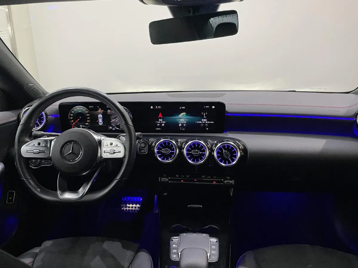 2022 Mercedes-Benz CLA Class 1.3T 163HP L4 7DCT,autocango,china used car exporter,china ev exporter,chinese used car exporter,chinese used ev exporter