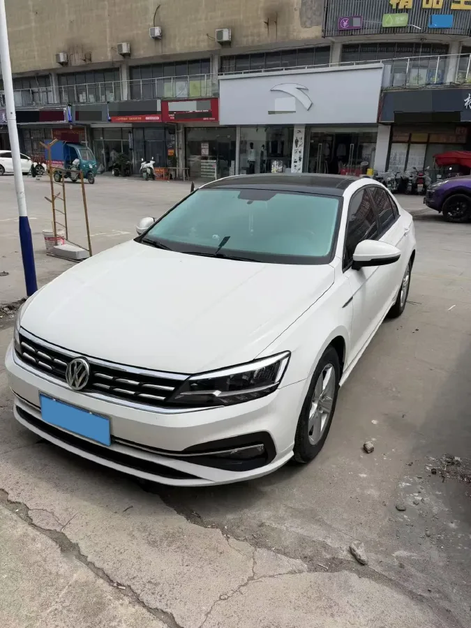 2019 Volkswagen T-Cross 1.4T 150HP L4 7DCT,autocango,china used car exporter,china ev exporter,chinese used car exporter,chinese used ev exporter