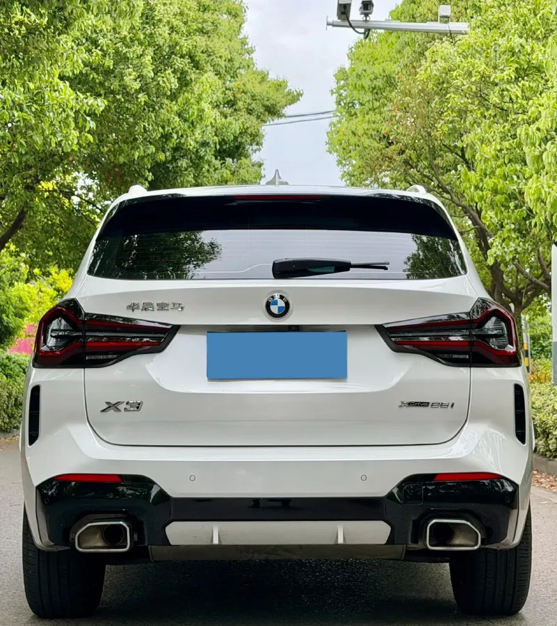 2022 BMW X3 2.0T 184HP L4 8AT,autocango,china used car exporter,china ev exporter,chinese used car exporter,chinese used ev exporter