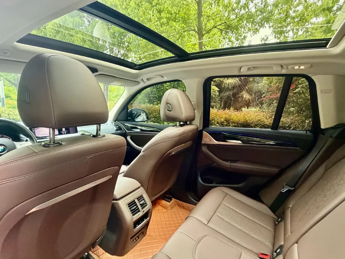 2022 BMW X3 2.0T 184HP L4 8AT,autocango,china used car exporter,china ev exporter,chinese used car exporter,chinese used ev exporter