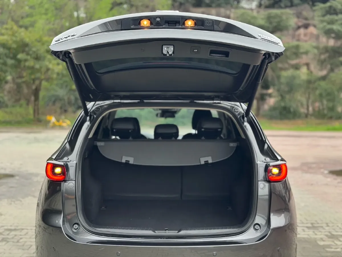 2022 Hyundai Tucson 2.0L 150HP L4 6AT Hybrid,autocango,china used car exporter,china ev exporter,chinese used car exporter,chinese used ev exporter