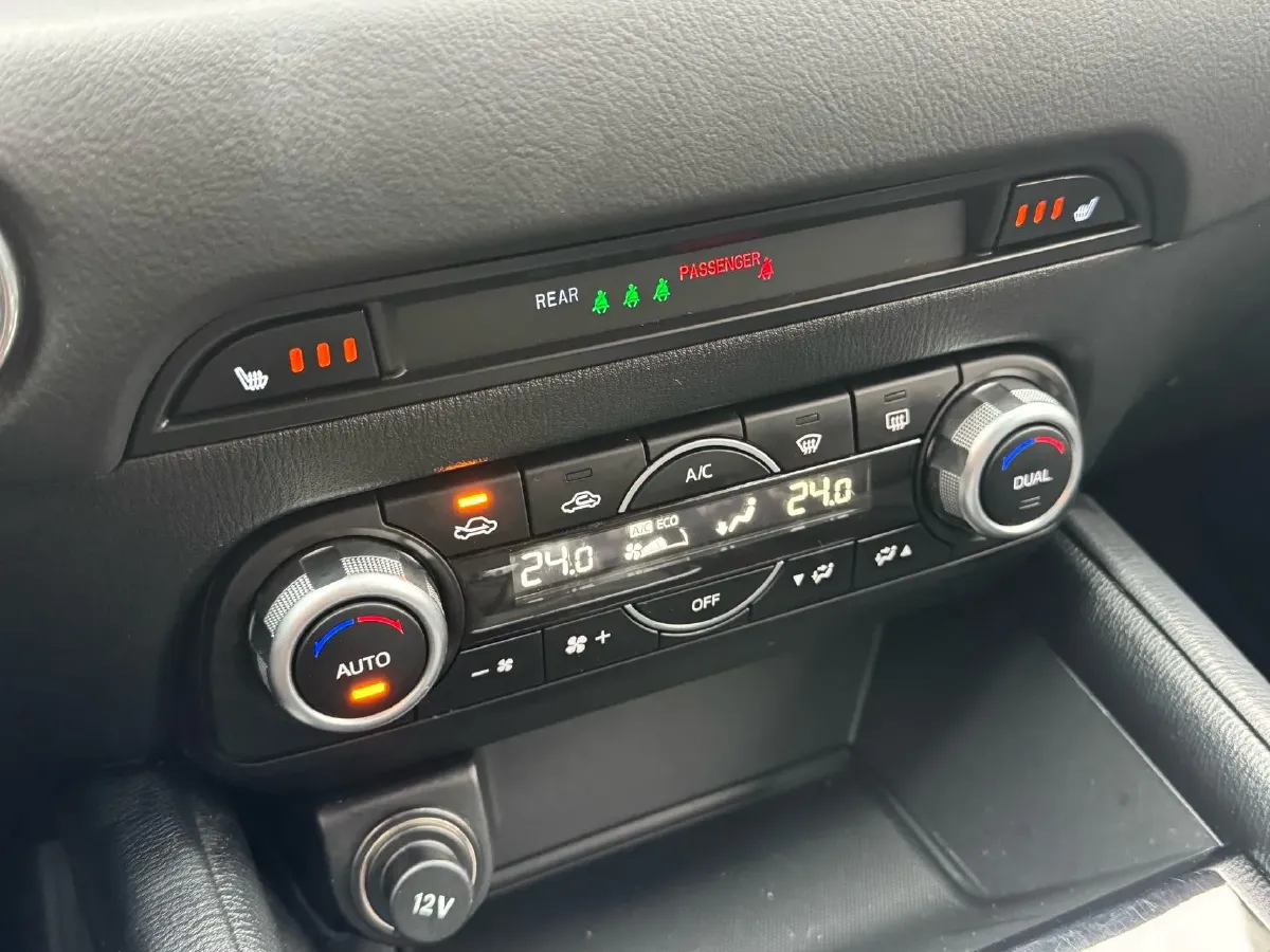 2022 Hyundai Tucson 2.0L 150HP L4 6AT Hybrid,autocango,china used car exporter,china ev exporter,chinese used car exporter,chinese used ev exporter