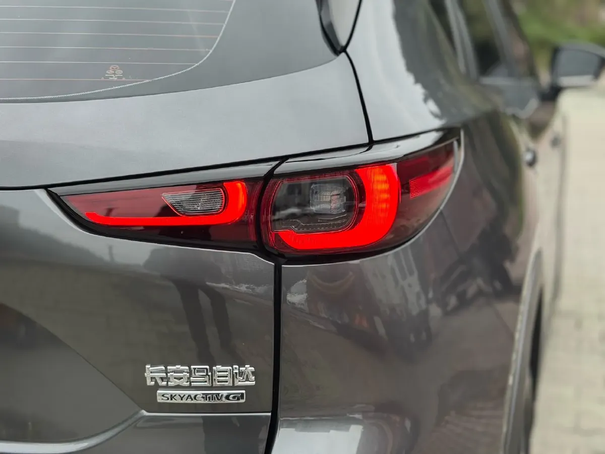 2022 Hyundai Tucson 2.0L 150HP L4 6AT Hybrid,autocango,china used car exporter,china ev exporter,chinese used car exporter,chinese used ev exporter