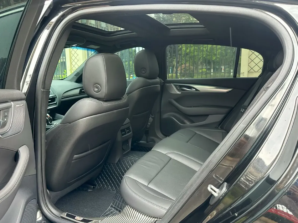 2020 Cadillac CT5 2.0T 237HP L4 10AT,autocango,china used car exporter,china ev exporter,chinese used car exporter,chinese used ev exporter