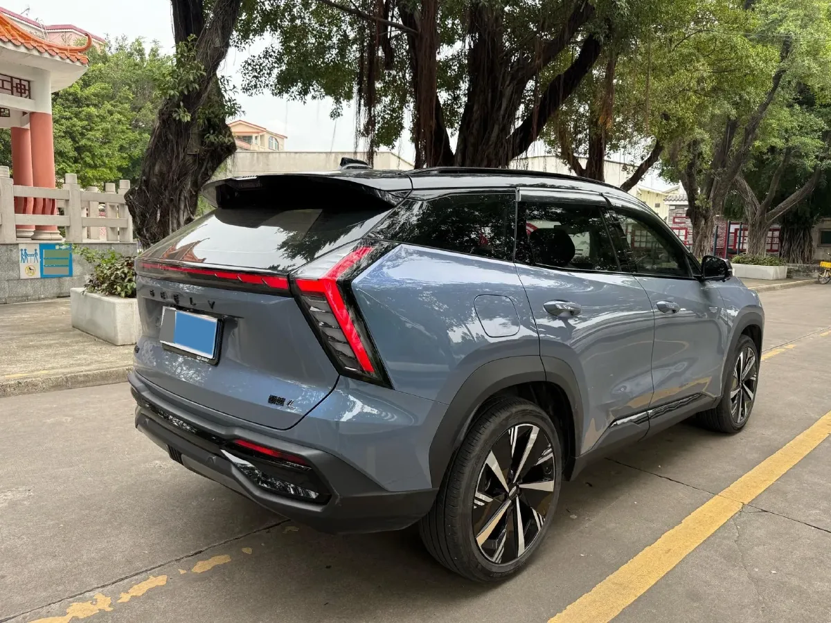 2024 Geely StarRay 1.5T 181HP L4 7DCT,autocango,china used car exporter,china ev exporter,chinese used car exporter,chinese used ev exporter