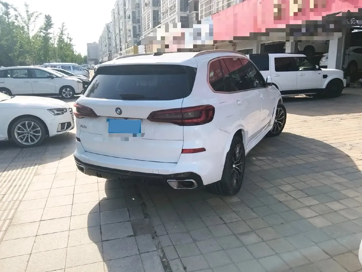 2022 BMW X5 2.0T 245HP L4 8AT,autocango,china used car exporter,china ev exporter,chinese used car exporter,chinese used ev exporter