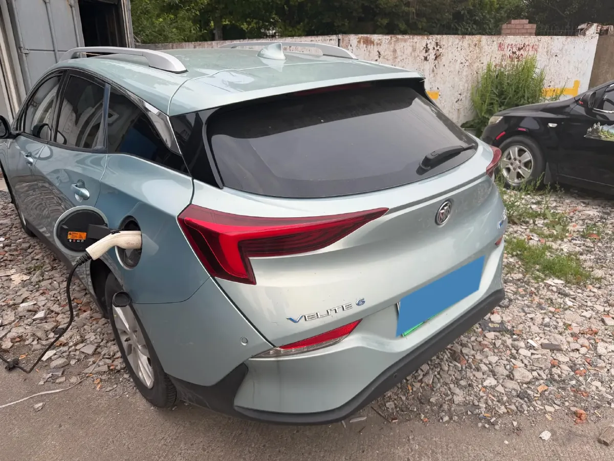 2022 Buick Velite 6 1.5L 102HP L4 E-CVT PHEV 9.5KWH,autocango,china used car exporter,china ev exporter,chinese used car exporter,chinese used ev exporter