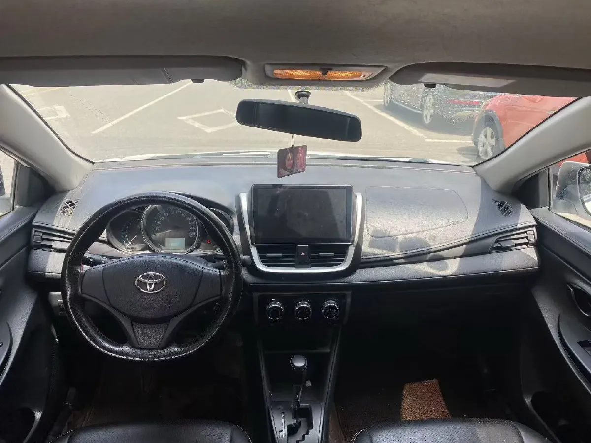 2017 Toyota Yaris L 1.5L 107HP L4 CVT,autocango,china used car exporter,china ev exporter,chinese used car exporter,chinese used ev exporter