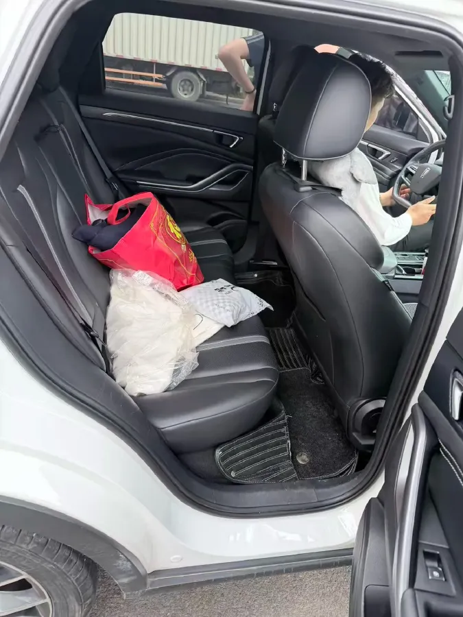 2021 Bestune T55 1.5T 169HP L4 7DCT,autocango,china used car exporter,china ev exporter,chinese used car exporter,chinese used ev exporter