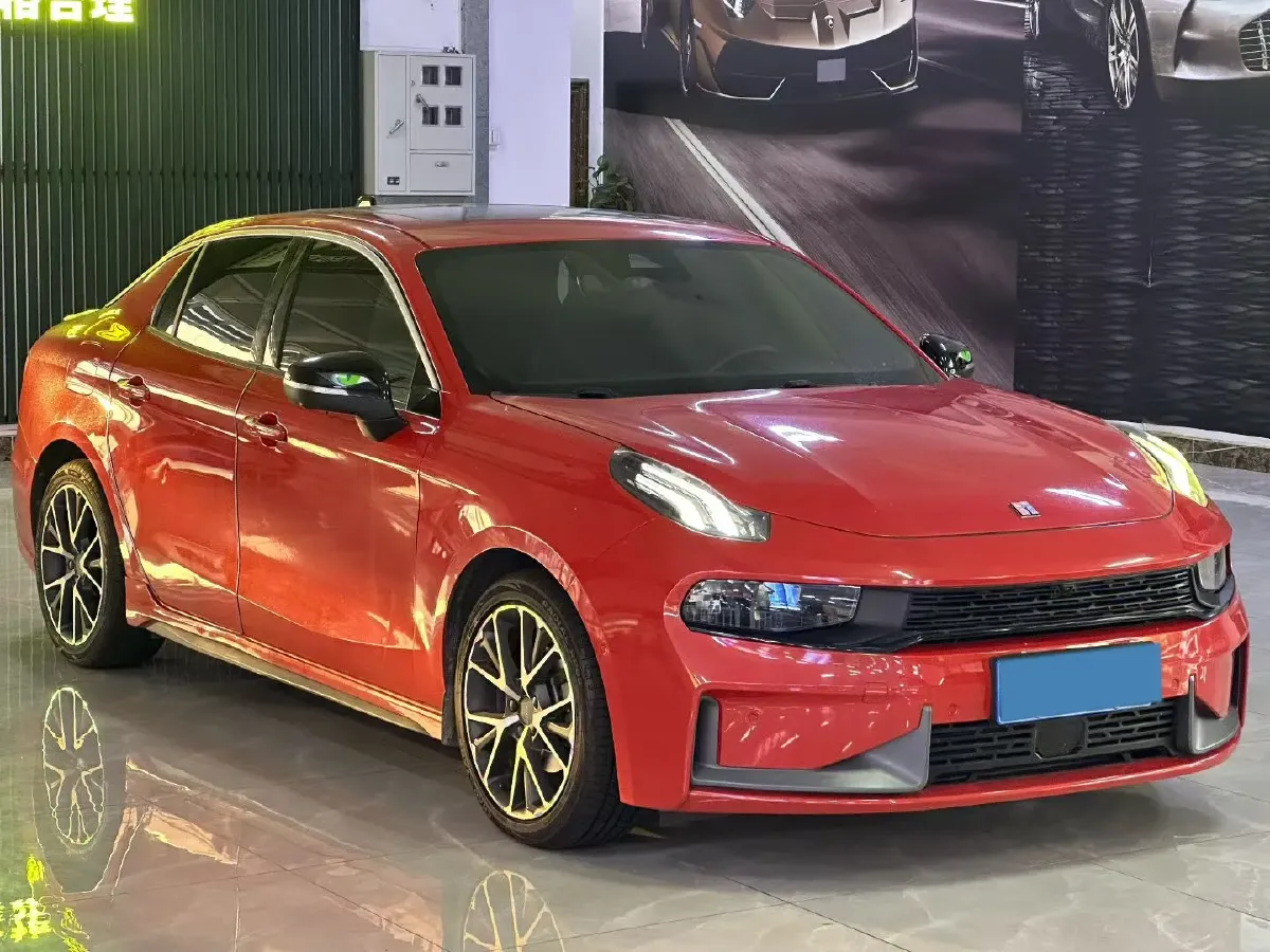 2018 Toyota C-HR 2.0L 171HP L4 CVT,autocango,china used car exporter,china ev exporter,chinese used car exporter,chinese used ev exporter