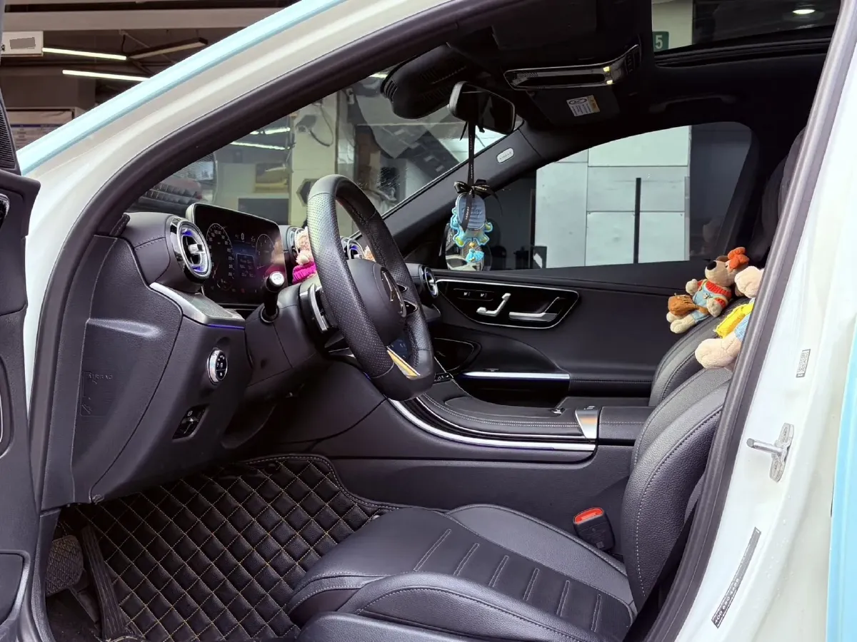 2024 Mercedes-Benz C Class 1.5T 204HP L4 9AT,autocango,china used car exporter,china ev exporter,chinese used car exporter,chinese used ev exporter