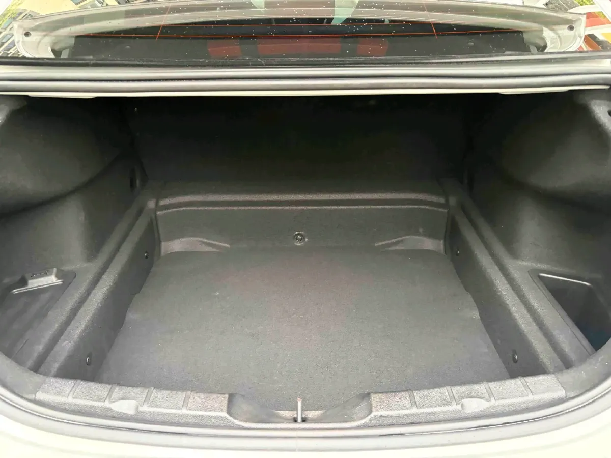 2023 BMW 1 Series 2.0T 178HP L4 7DCT,autocango,china used car exporter,china ev exporter,chinese used car exporter,chinese used ev exporter