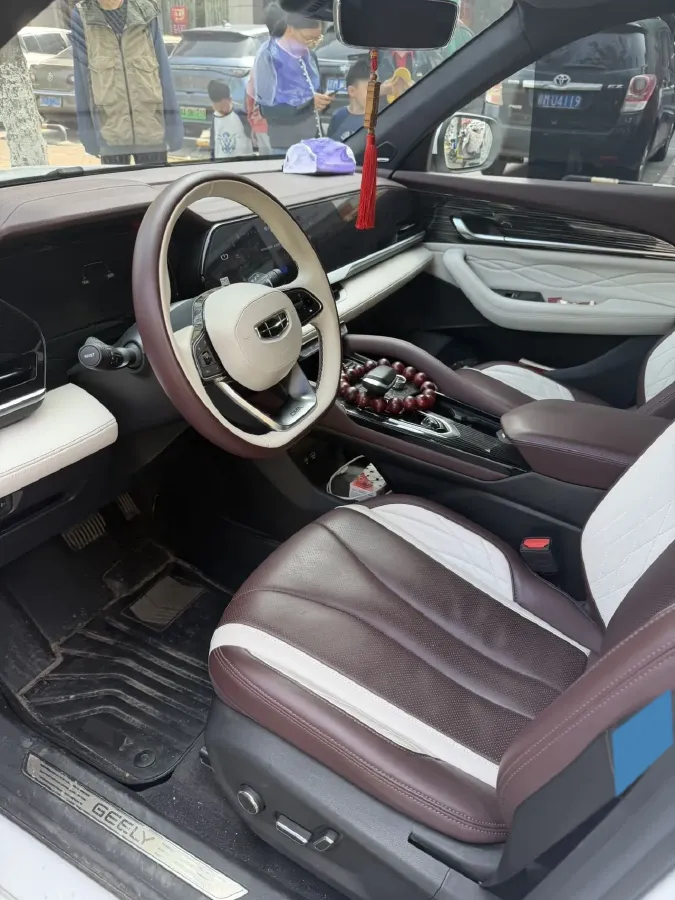 2021 Geely Monjaro 2.0T 218HP L4 7DCT,autocango,china used car exporter,china ev exporter,chinese used car exporter,chinese used ev exporter