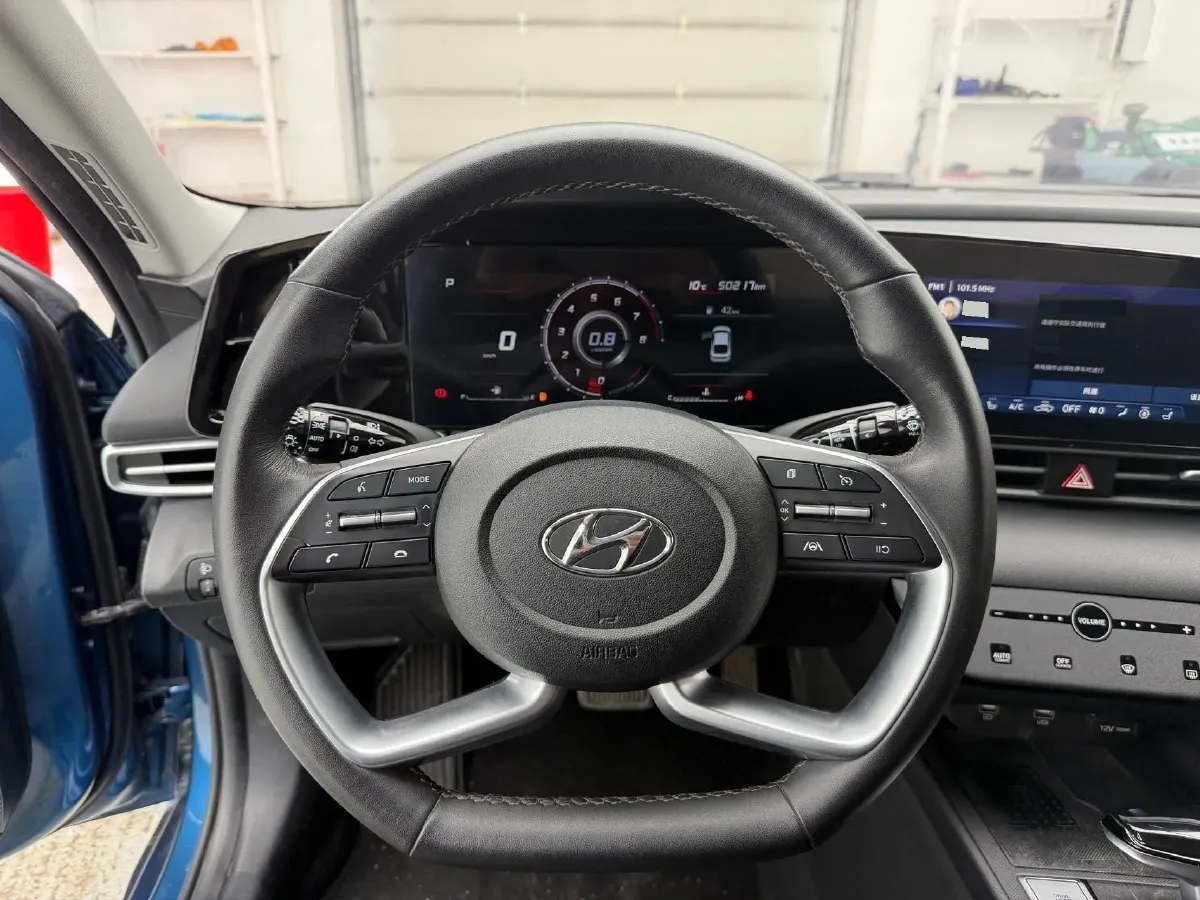 2022 Hyundai Elantra 1.5L 115HP L4 CVT,autocango,china used car exporter,china ev exporter,chinese used car exporter,chinese used ev exporter