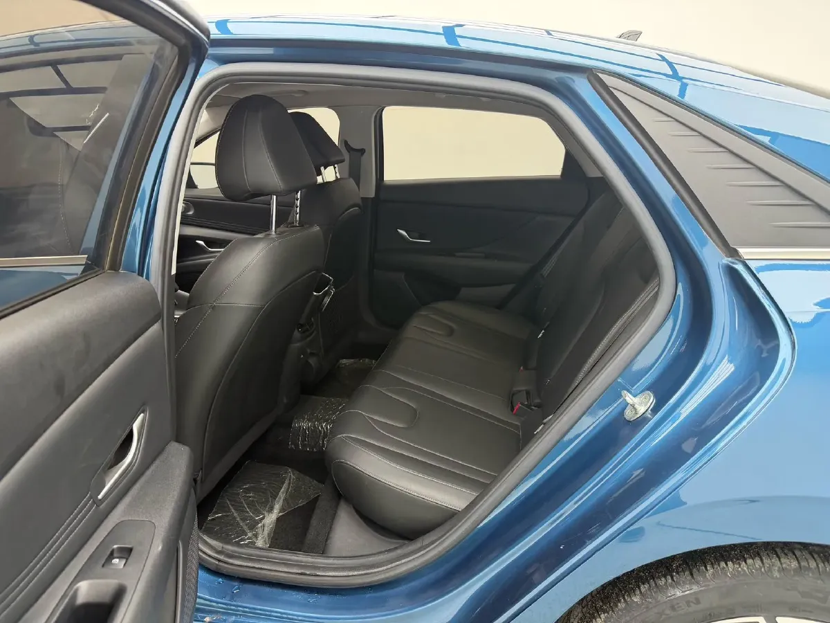 2022 Hyundai Elantra 1.5L 115HP L4 CVT,autocango,china used car exporter,china ev exporter,chinese used car exporter,chinese used ev exporter