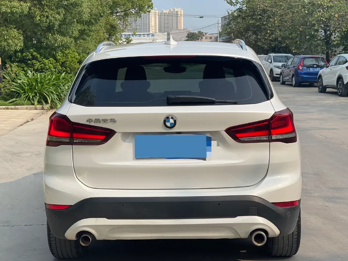 2022 BMW X1 2.0T 192HP L4 7DCT,autocango,china used car exporter,china ev exporter,chinese used car exporter,chinese used ev exporter