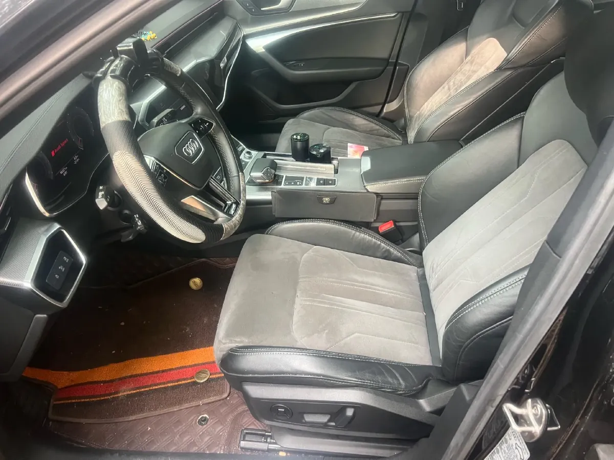 2021 Audi A6L 2.0T 190HP L4 7DCT,autocango,china used car exporter,china ev exporter,chinese used car exporter,chinese used ev exporter