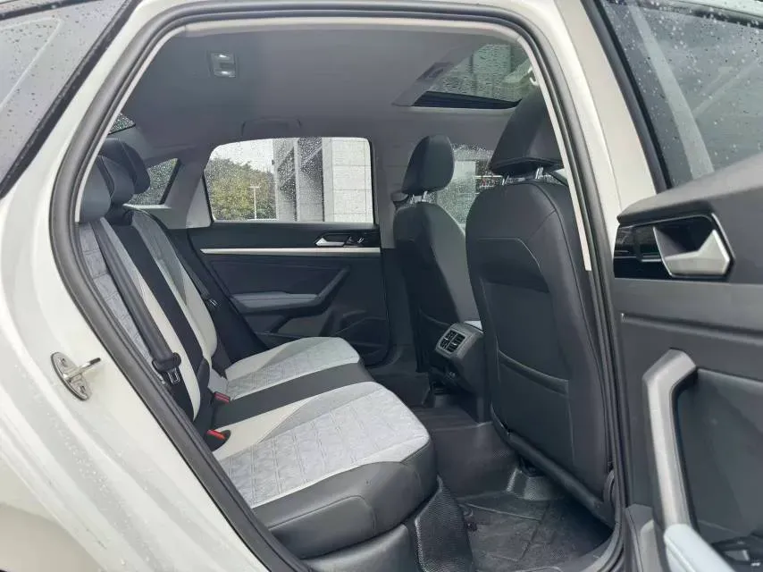 2023 Volkswagen Lavida 1.5T 160HP L4 7DCT,autocango,china used car exporter,china ev exporter,chinese used car exporter,chinese used ev exporter