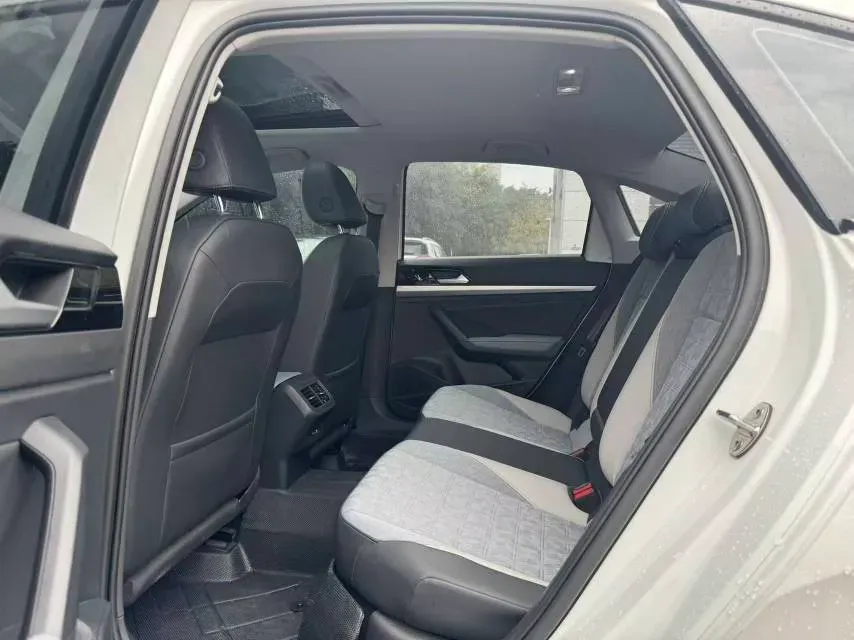 2023 Volkswagen Lavida 1.5T 160HP L4 7DCT,autocango,china used car exporter,china ev exporter,chinese used car exporter,chinese used ev exporter