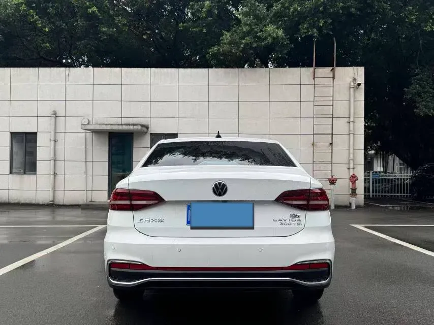 2023 Volkswagen Lavida 1.5T 160HP L4 7DCT,autocango,china used car exporter,china ev exporter,chinese used car exporter,chinese used ev exporter