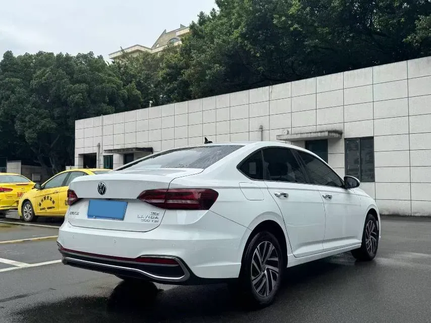 2023 Volkswagen Lavida 1.5T 160HP L4 7DCT,autocango,china used car exporter,china ev exporter,chinese used car exporter,chinese used ev exporter