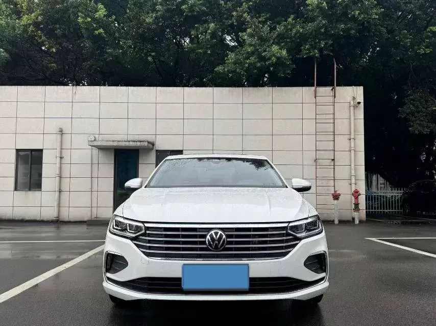 2023 Volkswagen Lavida 1.5T 160HP L4 7DCT,autocango,china used car exporter,china ev exporter,chinese used car exporter,chinese used ev exporter